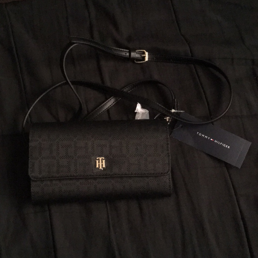 Tommy Hilfiger